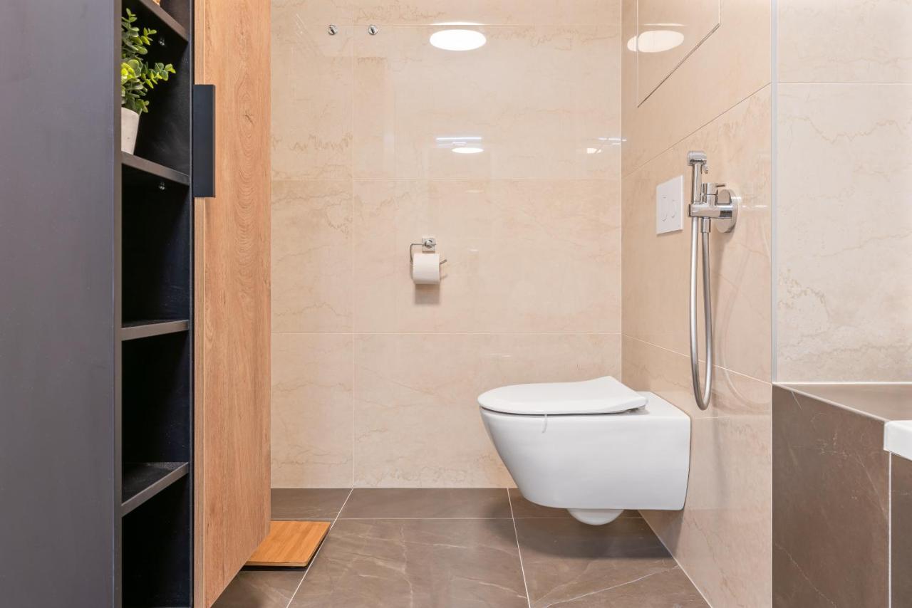 Apartman Molo Lipno リプノ・ナト・ヴルタヴォウ エクステリア 写真
