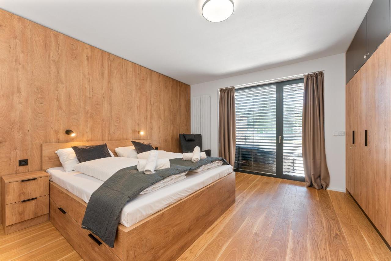 Apartman Molo Lipno リプノ・ナト・ヴルタヴォウ エクステリア 写真